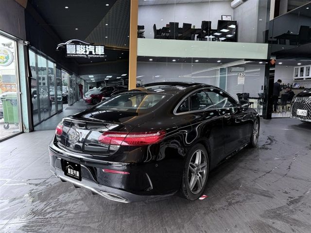 Mercedes-Benz/賓士 E-CLASS  第4張相片