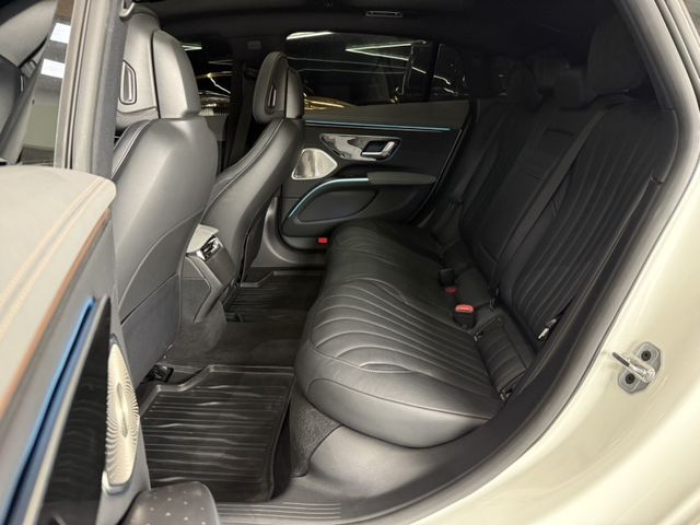 Mercedes-Benz/賓士 EQS  第17張相片