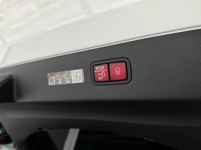 Mercedes-Benz/賓士 EQS  第20張相片