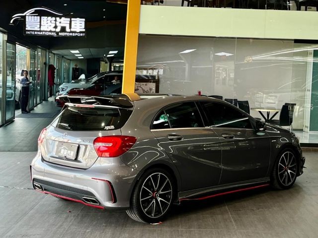 Mercedes-Benz/賓士 A-CLASS  第4張相片