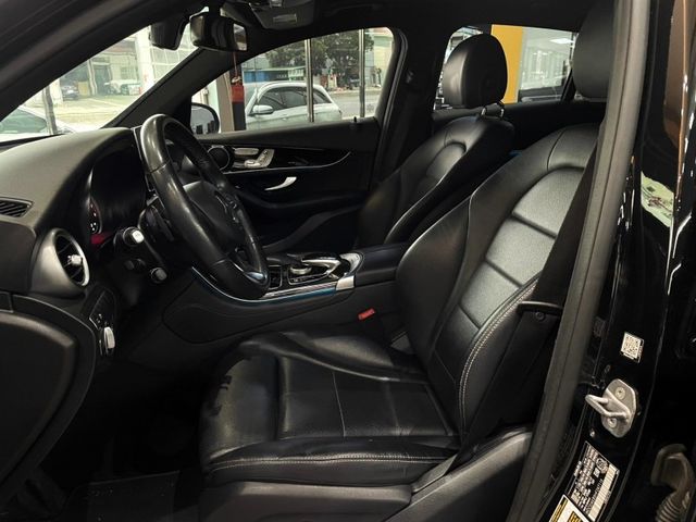 Mercedes-Benz/賓士 GLC300  第7張相片