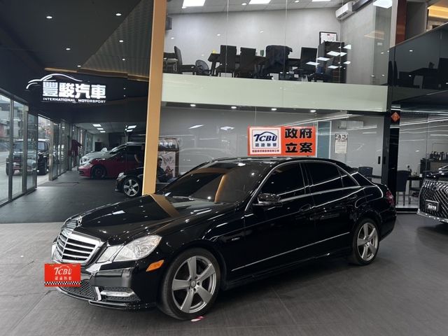 Mercedes-Benz/賓士 E-CLASS  第1張相片