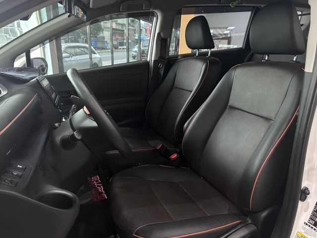 Toyota SIENTA  第9張相片