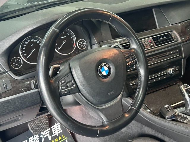 BMW/ 寶馬 520i  第15張相片