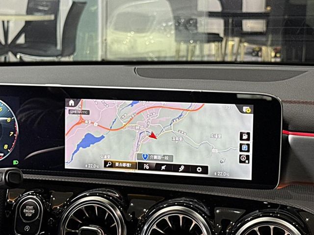 Mercedes-Benz/賓士 CLA250  第14張相片