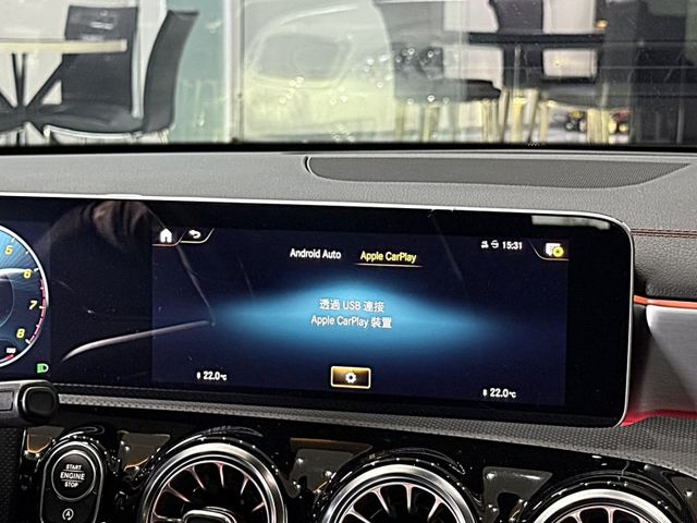 Mercedes-Benz/賓士 CLA250  第15張相片