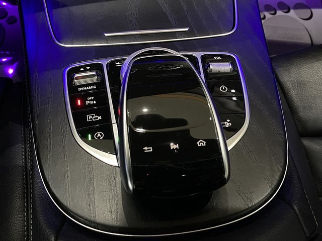 Mercedes-Benz/賓士 E-CLASS  第16張相片