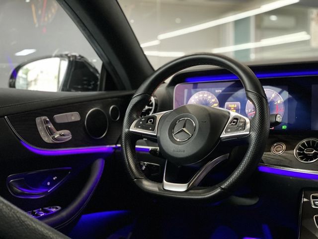 Mercedes-Benz/賓士 E-CLASS  第17張相片