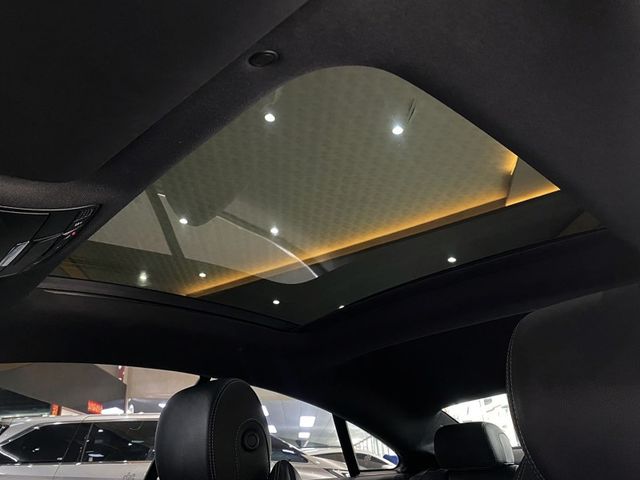 Mercedes-Benz/賓士 E-CLASS  第18張相片