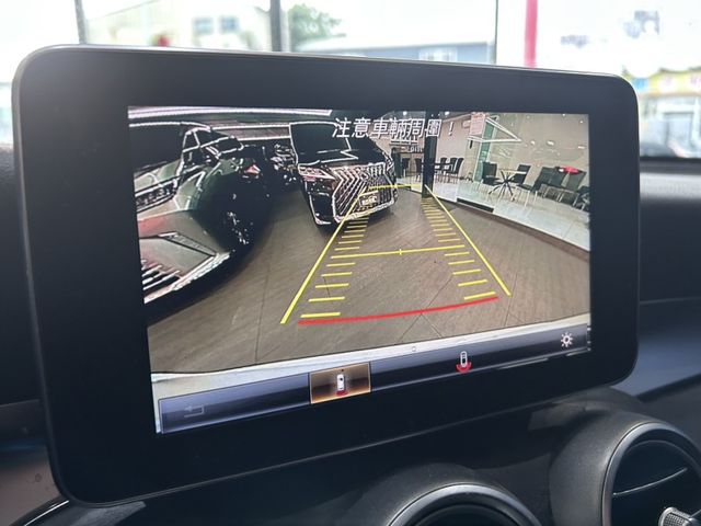 Mercedes-Benz/賓士 GLC300  第21張相片