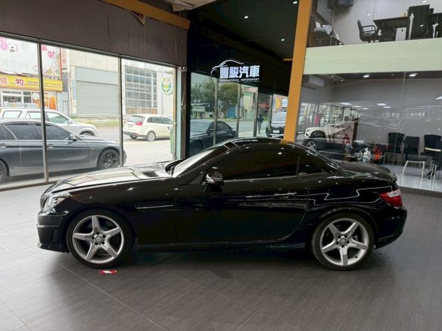 Mercedes-Benz/賓士 SLK-CLASS  第3張相片