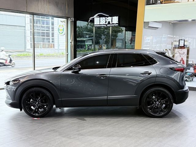Mazda CX-30  第3張相片