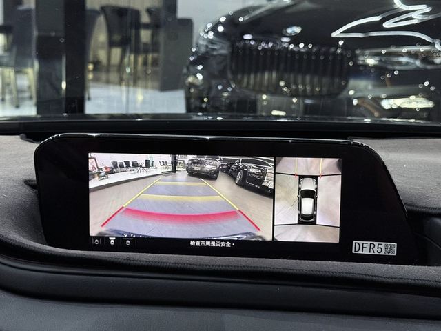 Mazda CX-30  第17張相片