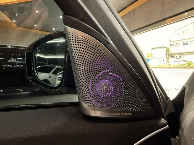 BMW/ 寶馬 530i  第13張相片