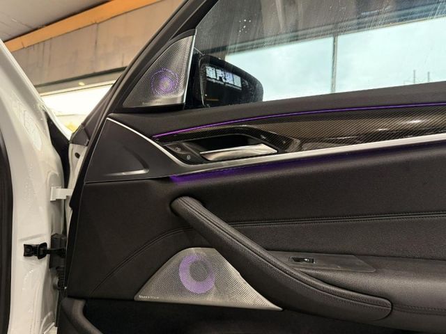 BMW/ 寶馬 530i  第19張相片