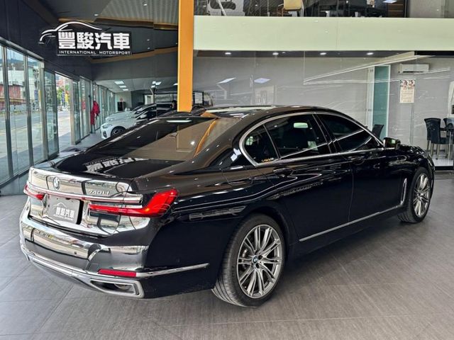 BMW/ 寶馬 740Li  第2張相片