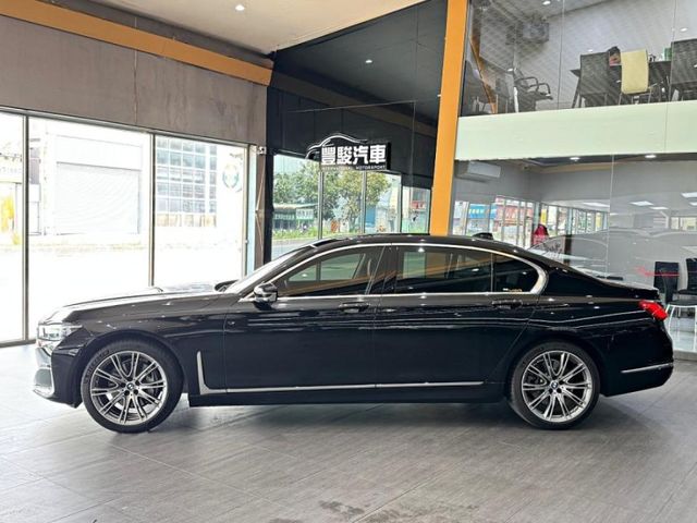 BMW/ 寶馬 740Li  第4張相片