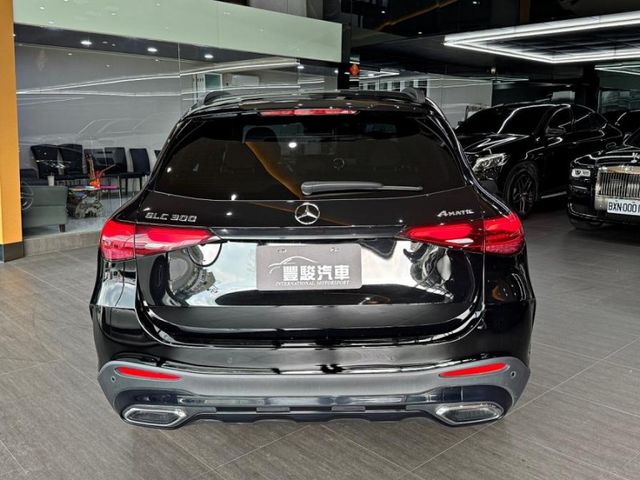 Mercedes-Benz/賓士 GLC300  第5張相片