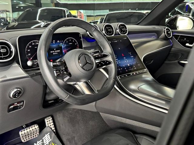 Mercedes-Benz/賓士 GLC300  第6張相片