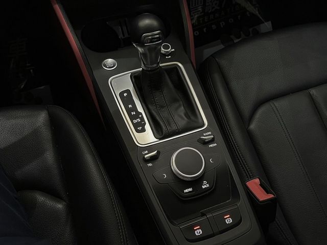 Audi Q2  第16張相片