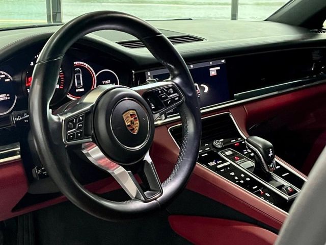 豐駿精選好車 總代理Panamera 頂級選配 四座冷熱通風椅 Bose環繞音響  第9張相片