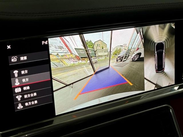 豐駿精選好車 總代理Panamera 頂級選配 四座冷熱通風椅 Bose環繞音響  第12張相片