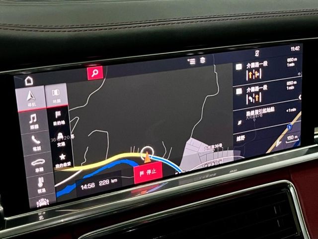豐駿精選好車 總代理Panamera 頂級選配 四座冷熱通風椅 Bose環繞音響  第13張相片