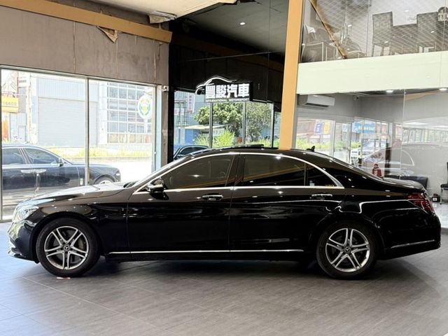 豐駿精選好車 2017 S450 LWB 總代理 23P跟車 四座冷熱座椅 多光束頭燈 柏林音響  第3張相片