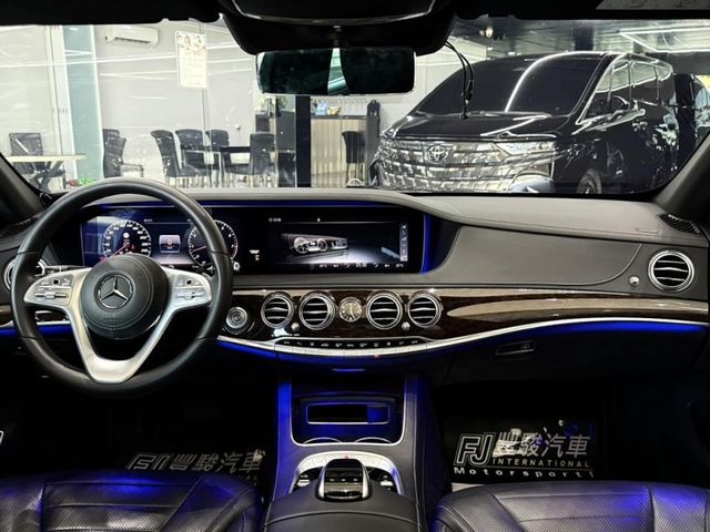 豐駿精選好車 2017 S450 LWB 總代理 23P跟車 四座冷熱座椅 多光束頭燈 柏林音響  第14張相片