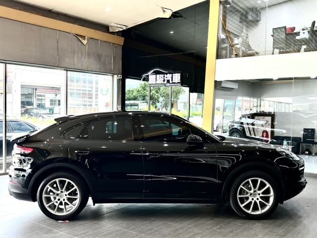 豐駿精選好車 23年Cayenne Coupe一手漂亮車原廠保固中可協助升級改裝  第3張相片