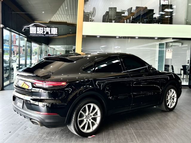 豐駿精選好車 23年Cayenne Coupe一手漂亮車原廠保固中可協助升級改裝  第4張相片
