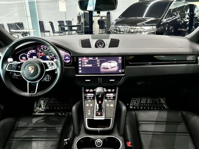 豐駿精選好車 23年Cayenne Coupe一手漂亮車原廠保固中可協助升級改裝  第7張相片