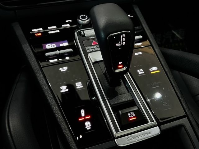 豐駿精選好車 23年Cayenne Coupe一手漂亮車原廠保固中可協助升級改裝  第16張相片