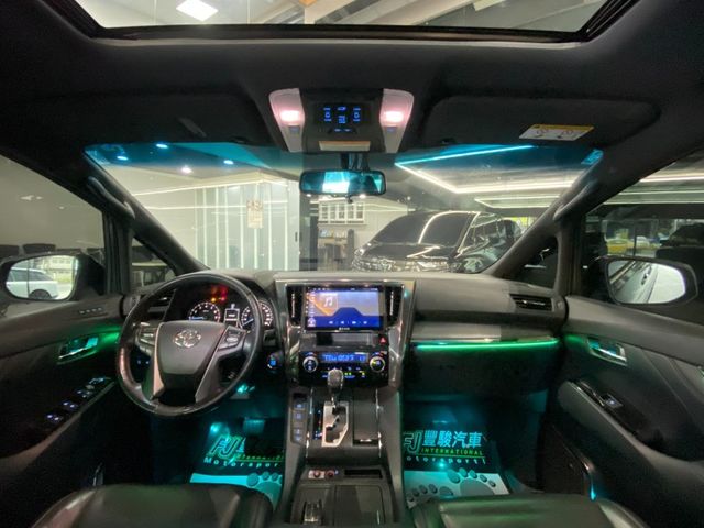 豐駿精選好車 星空頂 蒙娜麗莎套件 安卓機 B牌卡鉗 黑化鋁圈 3眼頭燈 #12127  第8張相片