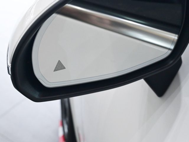 豐駿精選好車2025全球保固 GLC300 Coupe 全新車最後一台47662  第17張相片