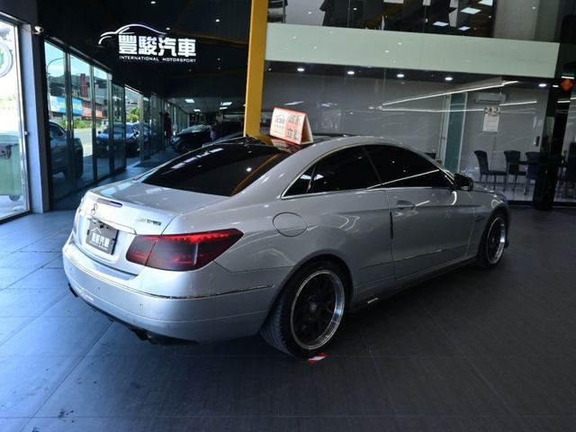 Mercedes-Benz/賓士 E-CLASS  第3張相片
