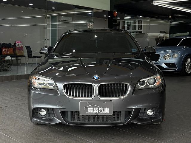 BMW/ 寶馬 520i  第2張相片