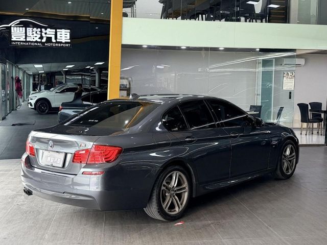 BMW/ 寶馬 520i  第4張相片