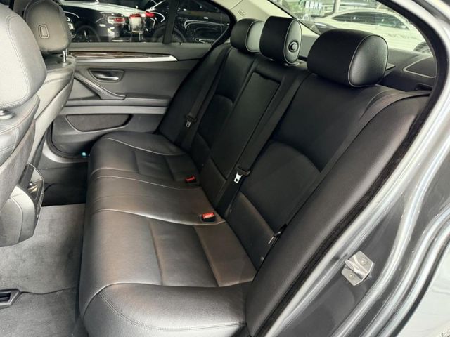 BMW/ 寶馬 520i  第7張相片