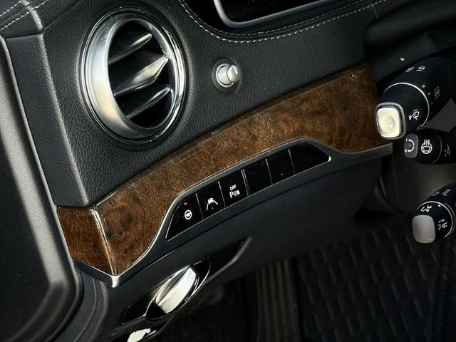 Mercedes-Benz/賓士 S550  第11張相片