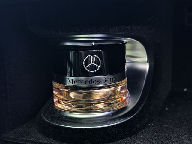 Mercedes-Benz/賓士 S550  第17張相片