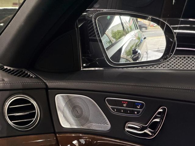 Mercedes-Benz/賓士 S550  第24張相片