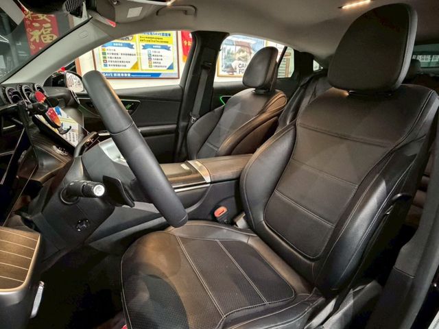 Mercedes-Benz/賓士 GLC200  第6張相片