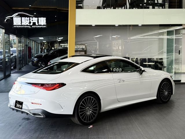 Mercedes-Benz/賓士 E-CLASS  第4張相片