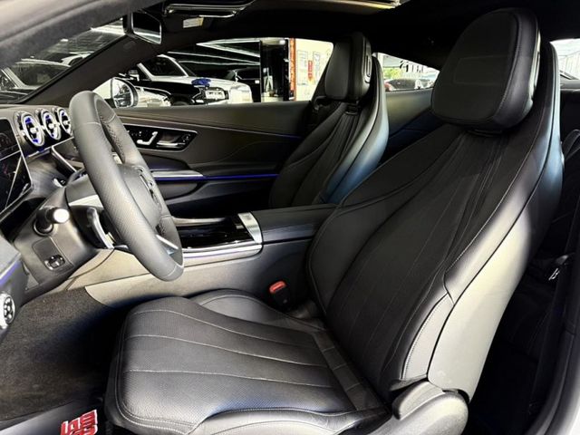 Mercedes-Benz/賓士 E-CLASS  第6張相片