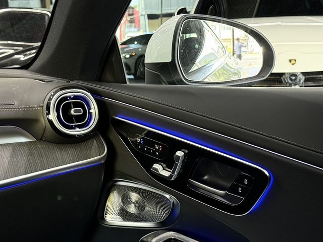 Mercedes-Benz/賓士 E-CLASS  第11張相片