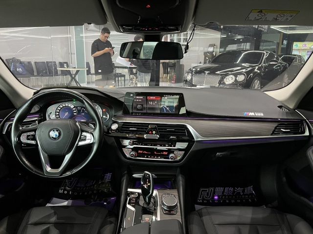 BMW/ 寶馬 520i Luxury  第10張相片