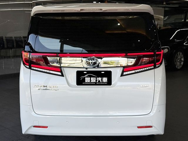 Toyota ALPHARD  第5張相片