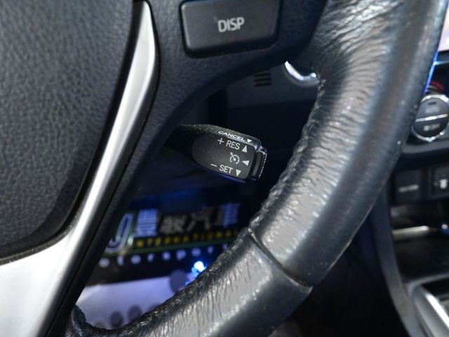 Toyota ALTIS  第9張相片