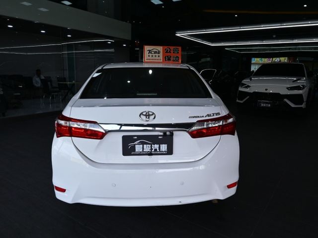 Toyota ALTIS  第14張相片